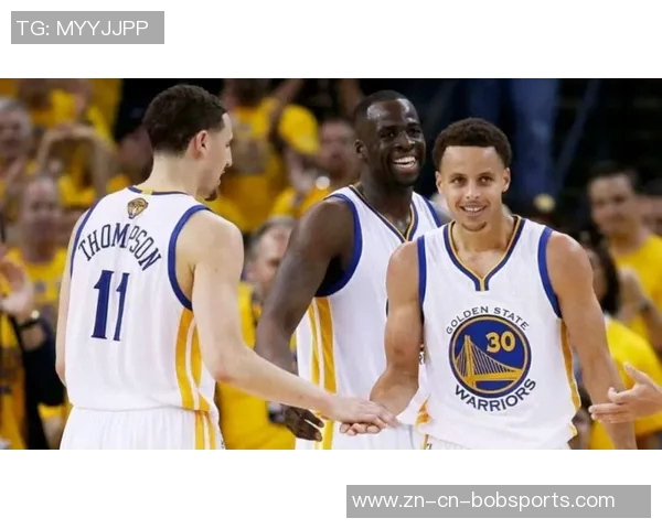 库里与詹姆斯畅谈未来商业合作计划期待共同卖酒的机会