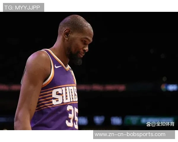 阿门感慨杜兰特拼搏精神超越年龄让人敬佩 阿门感慨杜兰特拼搏精神超越年龄让人敬佩