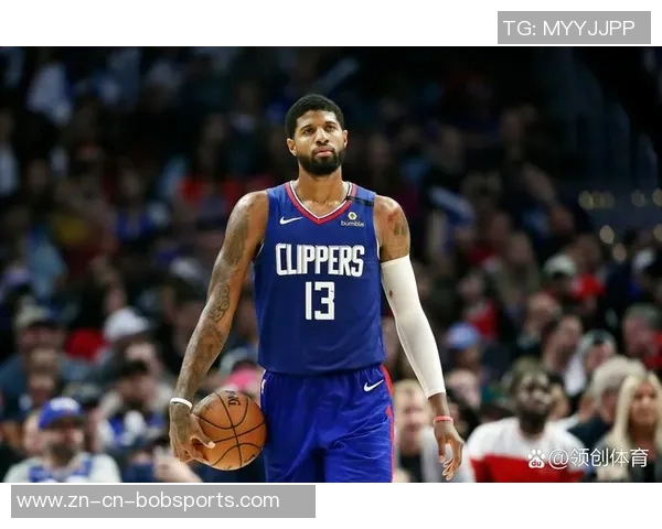 太阳队续约瑞安邓恩第三年球队选项上季场均69分36篮板表现稳定