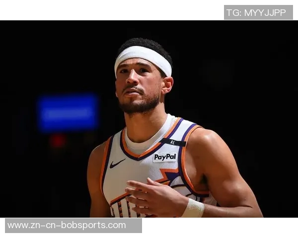 主帅奥特迎来执教首胜布克分享球队为其制作祝贺视频的温馨时刻