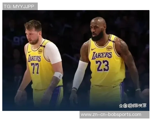 湖人消息:东契奇伤情乐观预计下周即可回归球队阵容 湖人消息:东契奇伤情乐观预计下周即可回归球队阵容