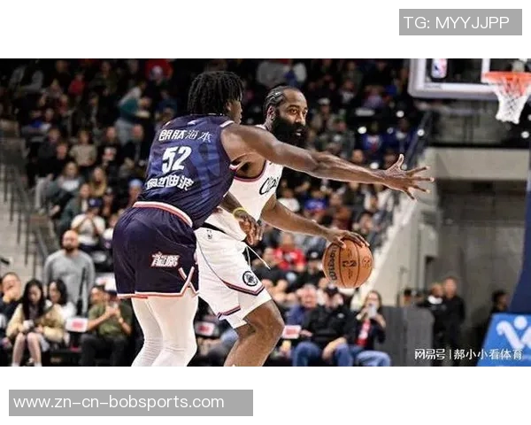 小卡季前赛表现出色砍下35分与队友重聚感到非常开心