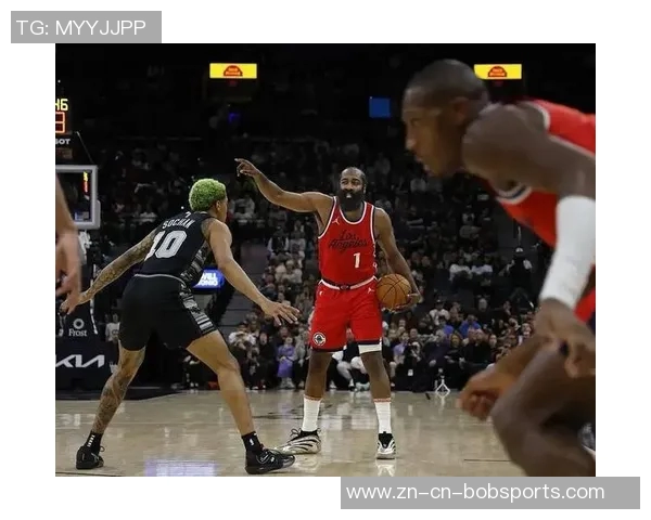 哈登赞大洛在训练营中展现惊人实力为球队贡献巨大价值