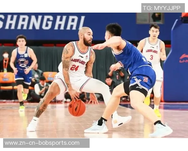 媒体人透露达拉斯摩尔已正式加盟吉林男篮开启新征程