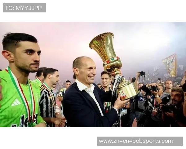 米兰2526赛季全家福揭晓阿莱格里与莫德里奇同框引热议